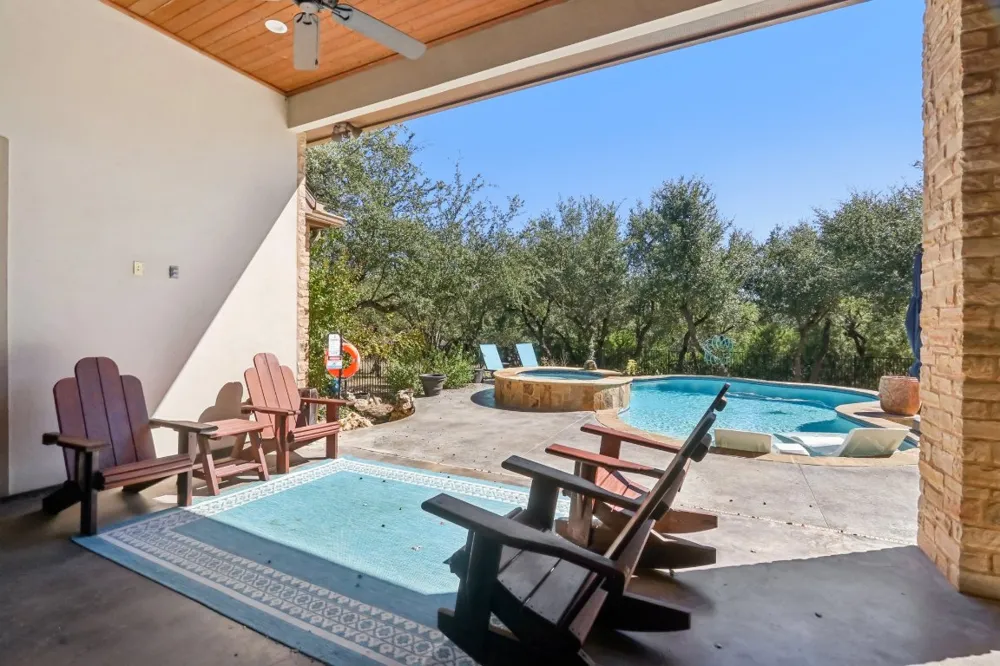 1194 Vaquero Way Wimberley, TX 78676
