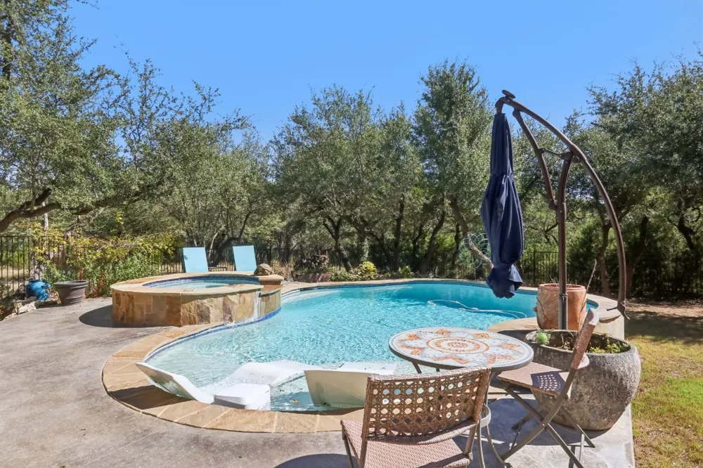 1194 Vaquero Way Wimberley, TX 78676
