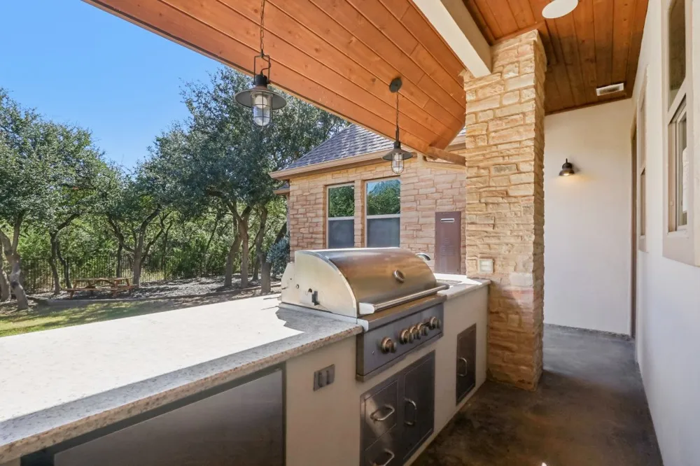 1194 Vaquero Way Wimberley, TX 78676