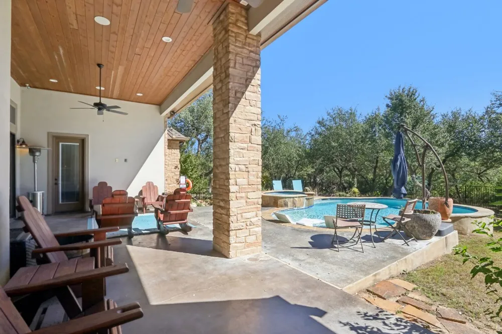 1194 Vaquero Way Wimberley, TX 78676
