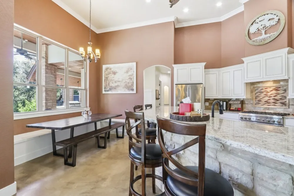 1194 Vaquero Way Wimberley, TX 78676