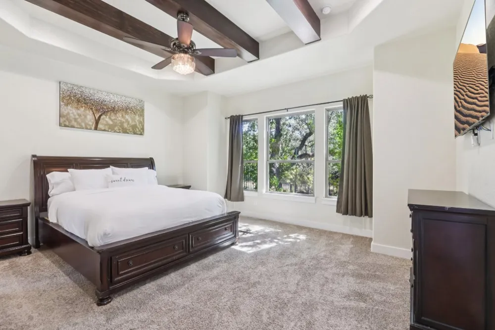 1194 Vaquero Way Wimberley, TX 78676