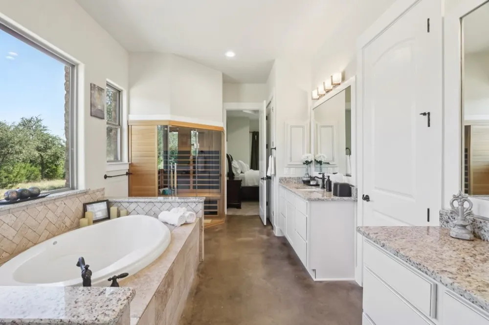 1194 Vaquero Way Wimberley, TX 78676
