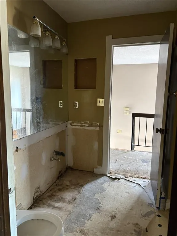 1121 Village Main Street Stone Mountain, GA 30088