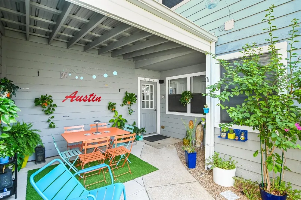 2001 Parker Lane S #107