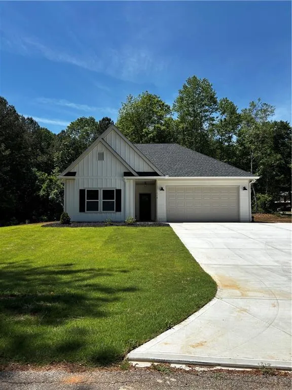116 Valley View Drive Maysville, GA 30558