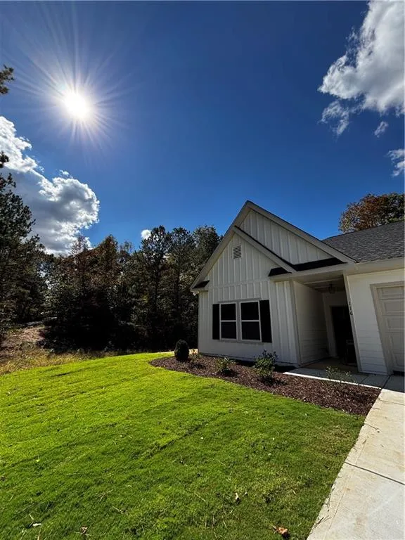 116 Valley View Drive Maysville, GA 30558