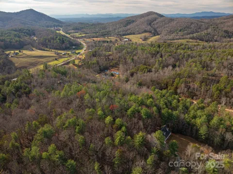 3129 Mountain Laurel Drive