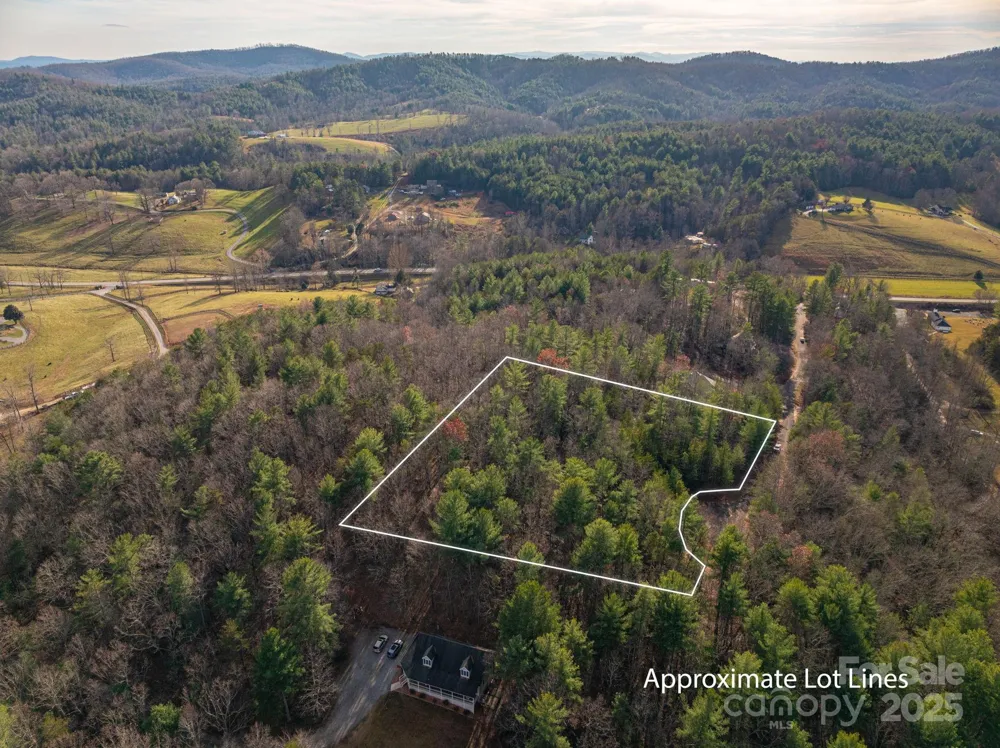 3129 Mountain Laurel Drive Lenoir, NC 28645