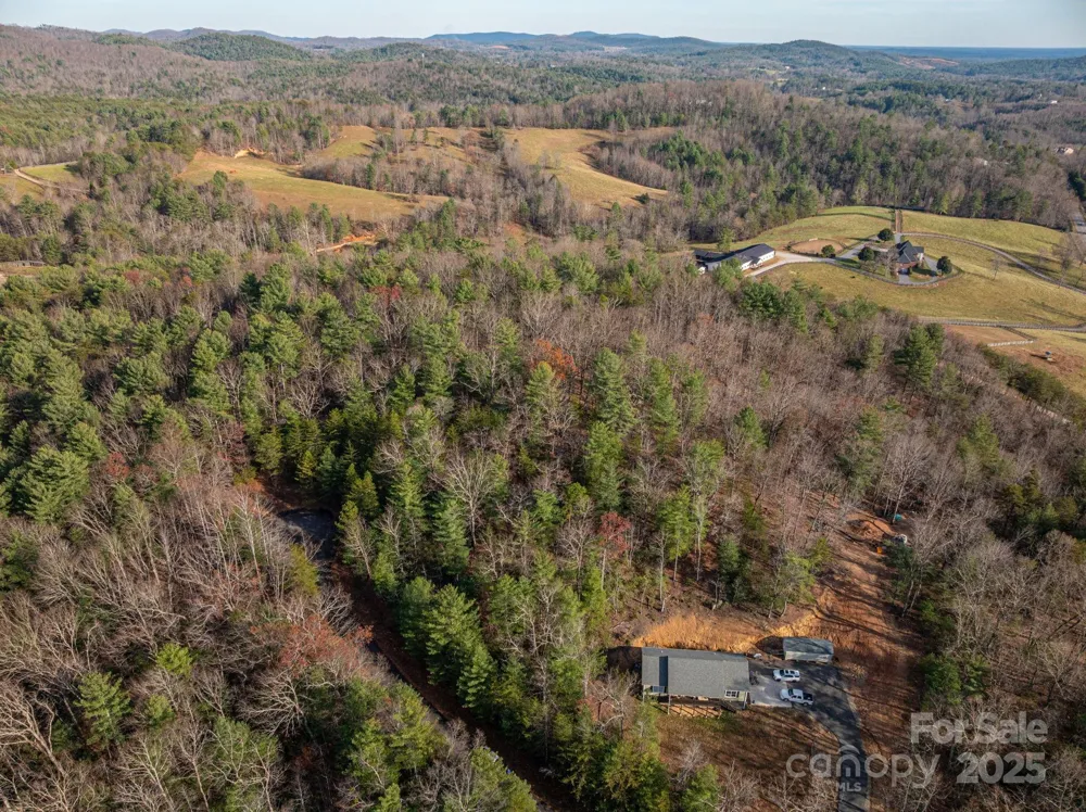 3129 Mountain Laurel Drive Lenoir, NC 28645