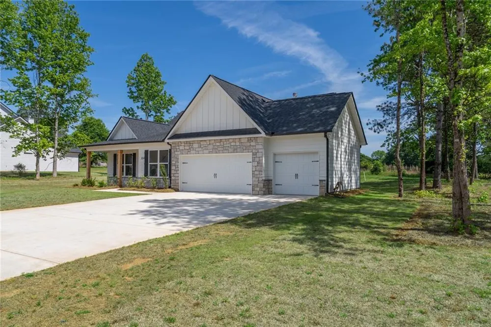 224 Good Hope Preserve Good Hope, GA 30641