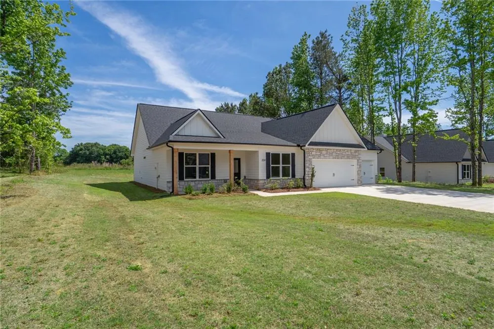 224 Good Hope Preserve Good Hope, GA 30641