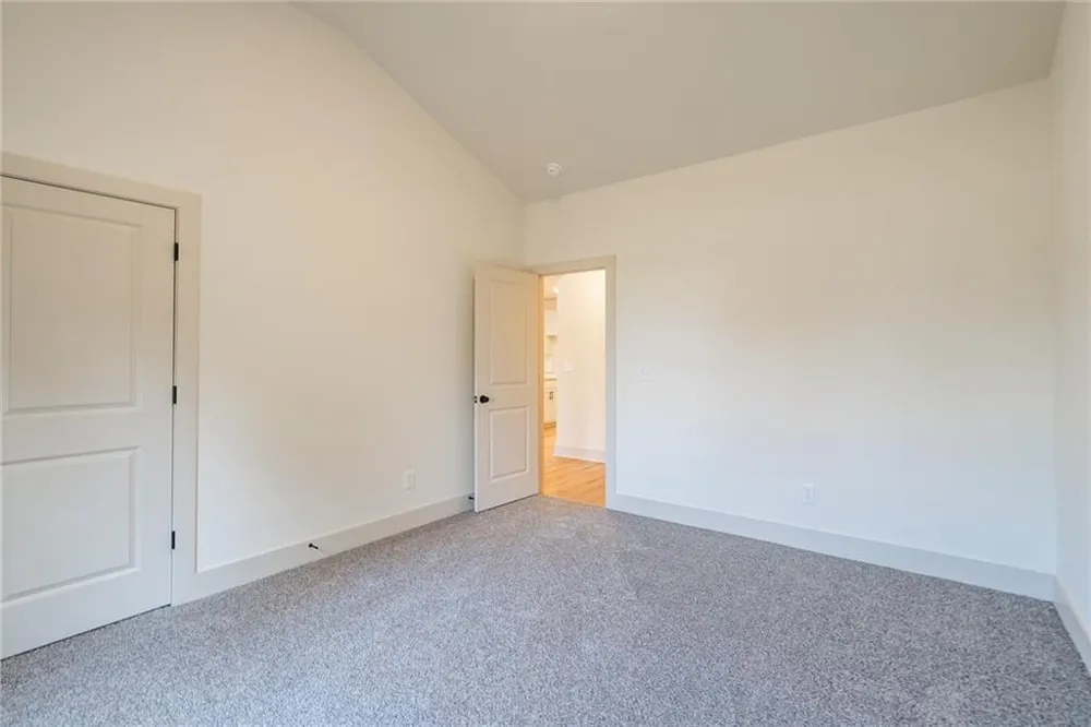 209 Squirrel Run Good Hope, GA 30641