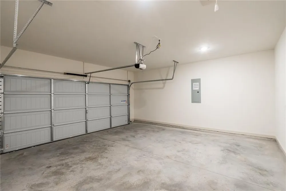 209 Squirrel Run Good Hope, GA 30641