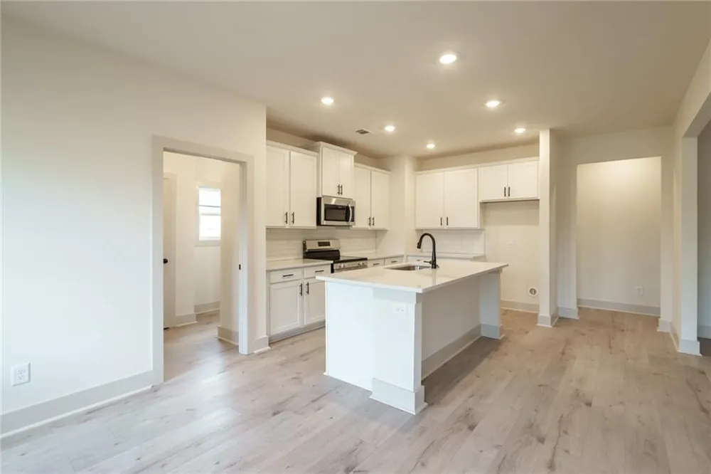 205 Squirrel Run Good Hope, GA 30641