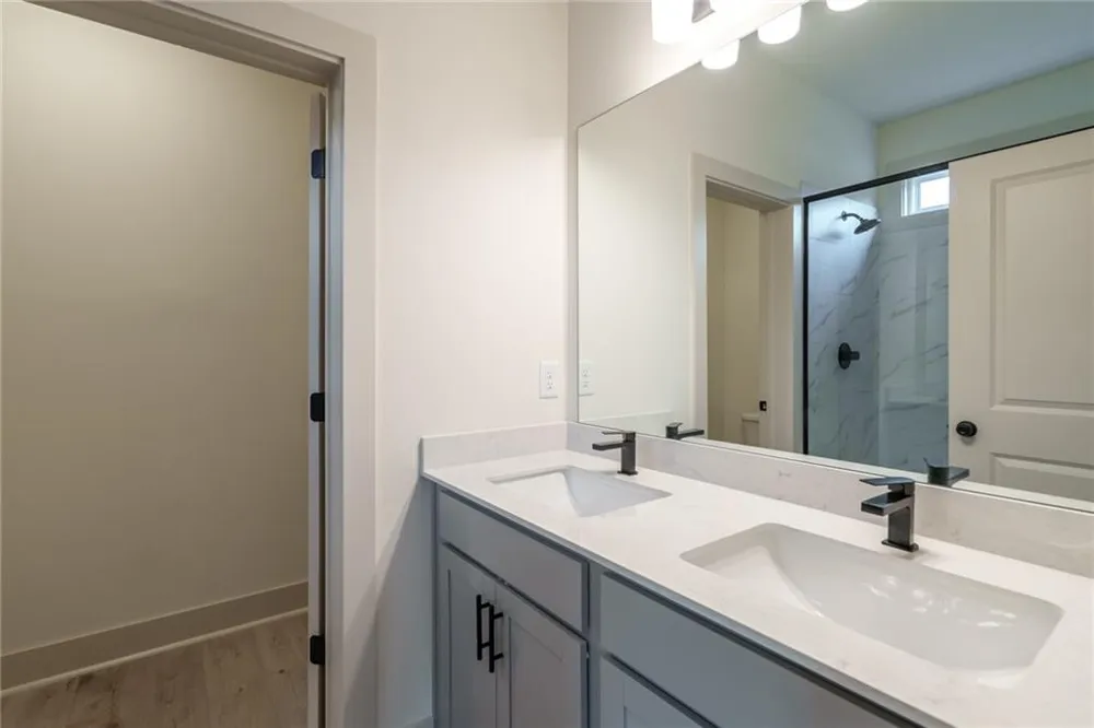 205 Squirrel Run Good Hope, GA 30641