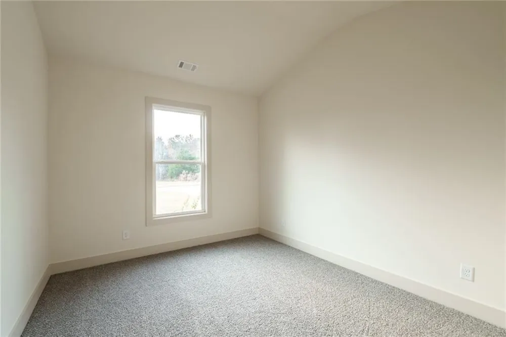 205 Squirrel Run Good Hope, GA 30641