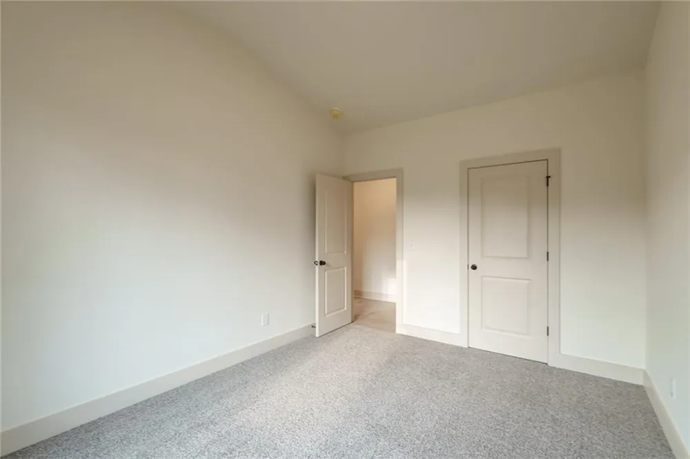 205 Squirrel Run Good Hope, GA 30641