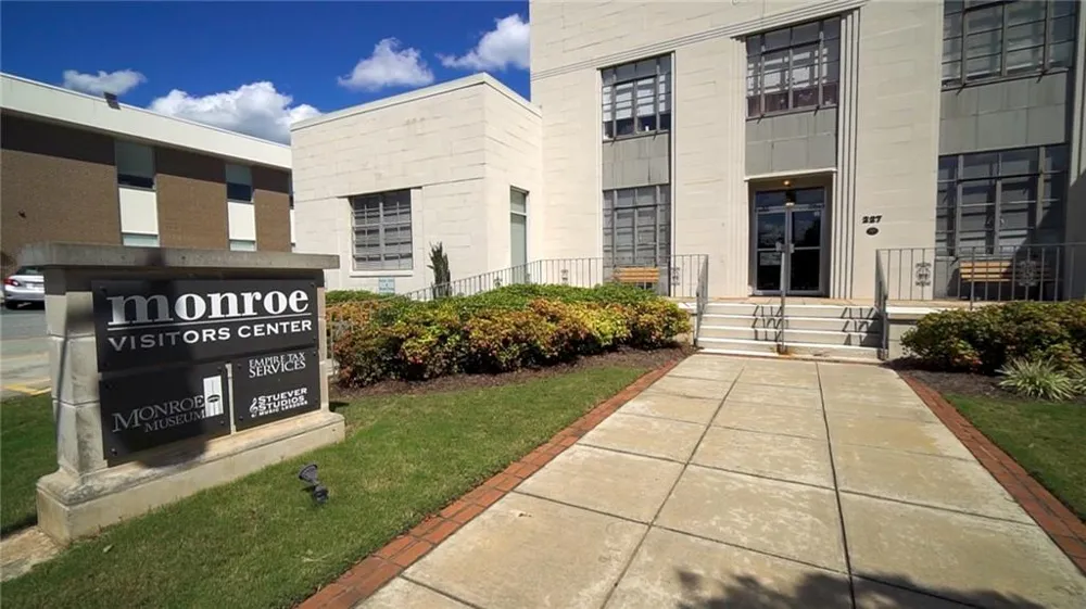 205 Squirrel Run Good Hope, GA 30641