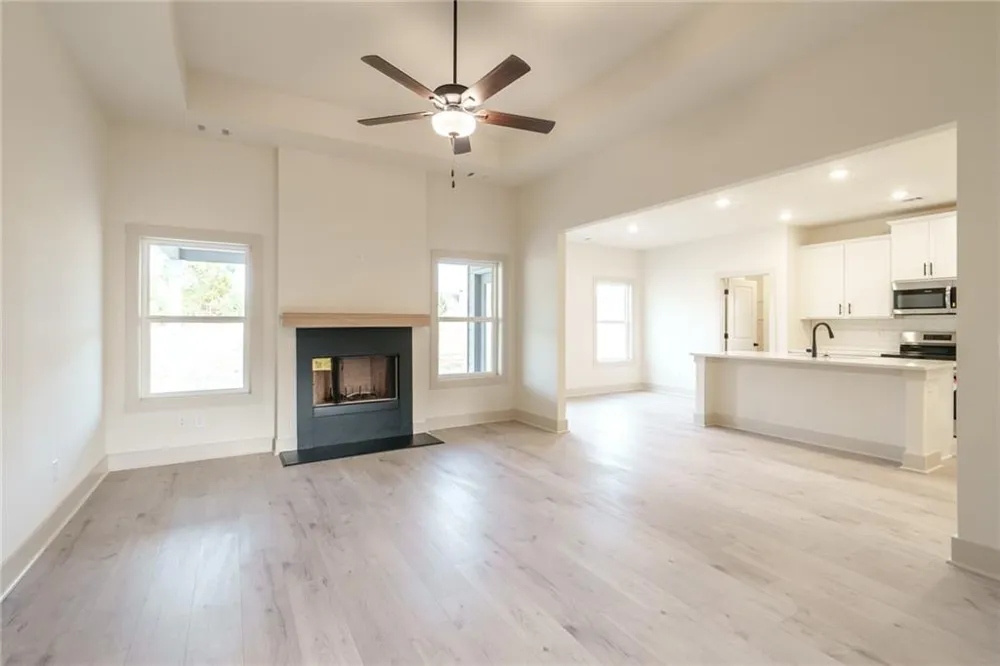 205 Squirrel Run Good Hope, GA 30641