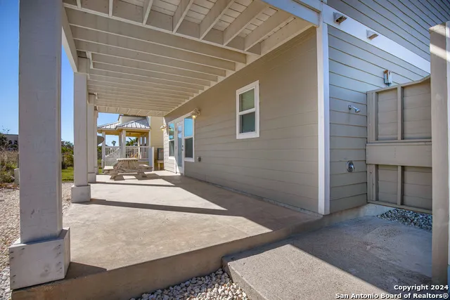 162 La Concha Blvd Unit#7 Port Aransas, TX 78373