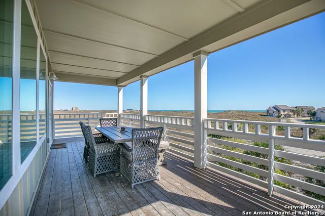162 La Concha Blvd Unit#7 Port Aransas, TX 78373