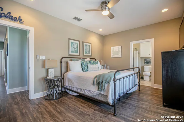 162 La Concha Blvd Unit#7 Port Aransas, TX 78373