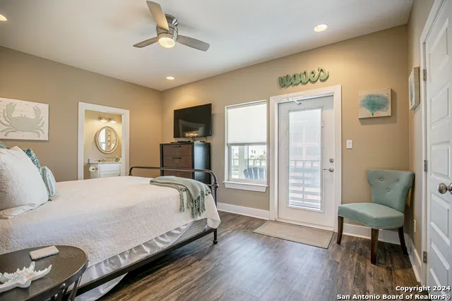 162 La Concha Blvd Unit#7 Port Aransas, TX 78373