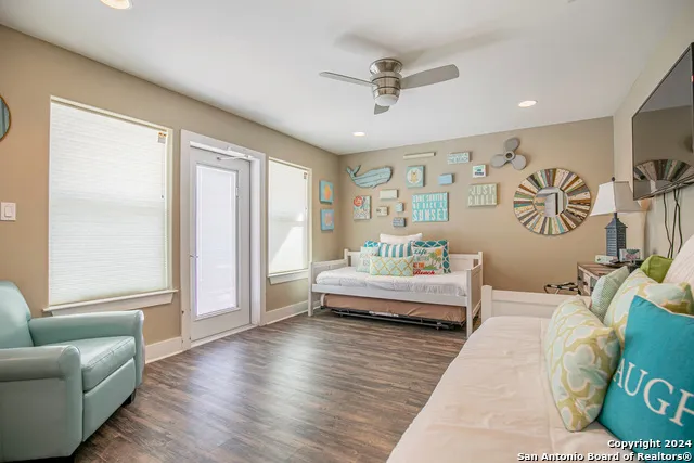 162 La Concha Blvd Unit#7 Port Aransas, TX 78373