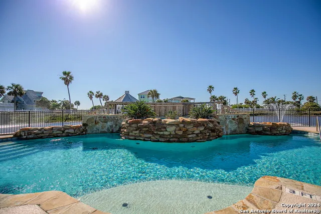 162 La Concha Blvd Unit#7 Port Aransas, TX 78373