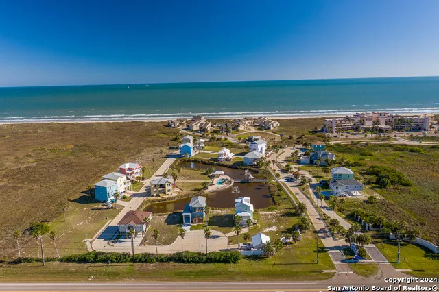 162 La Concha Blvd Unit#7 Port Aransas, TX 78373