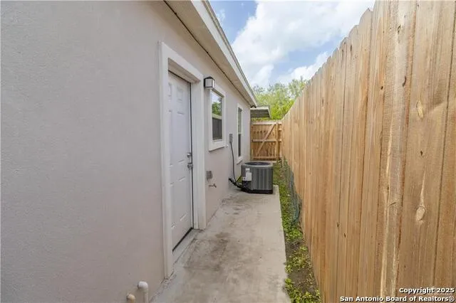 2808 Rosemary Drive Weslaco, TX 78599