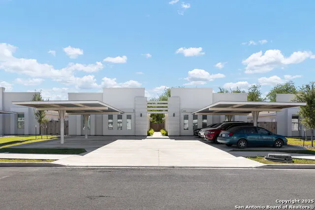 902 Starr Street Mercedes, TX 78570