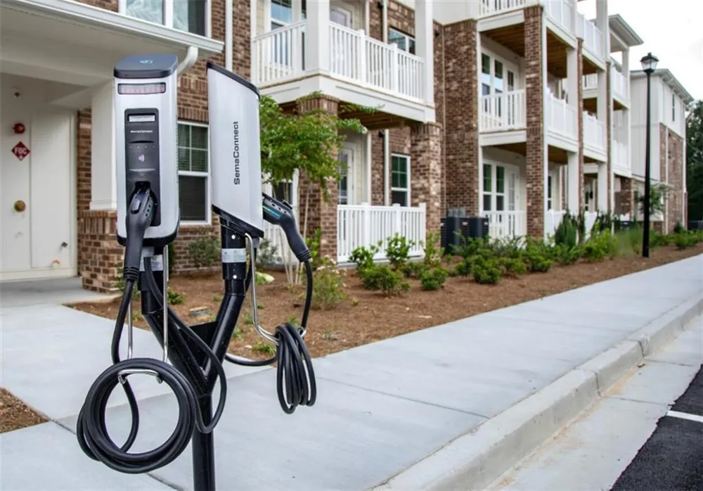 4270 Phil Niekro Parkways #3104 Norcross, GA 30093