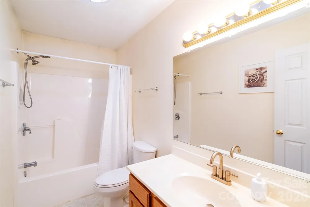 194 Ridgeview Drive Whittier, NC 28789