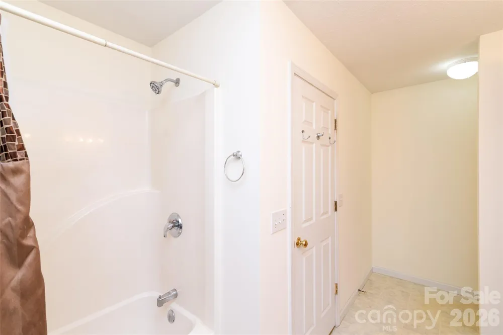 194 Ridgeview Drive Whittier, NC 28789