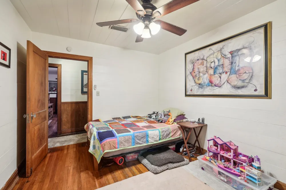 4907 Harmon Avenue Austin, TX 78751
