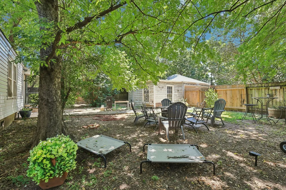 4907 Harmon Avenue Austin, TX 78751