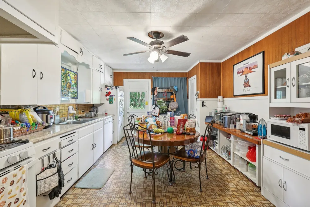 4907 Harmon Avenue Austin, TX 78751
