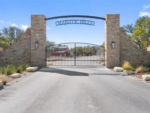 116 Majestic Hills Drive