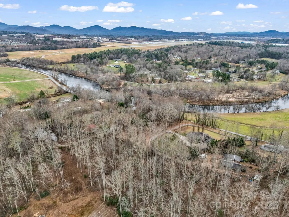 9999 Glenn Bridge Road Arden, NC 28704