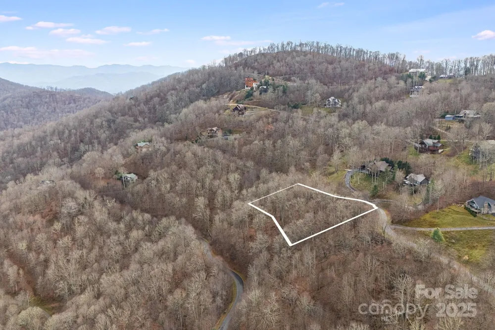 59/61 Running Cedar Drive Mars Hill, NC 28754
