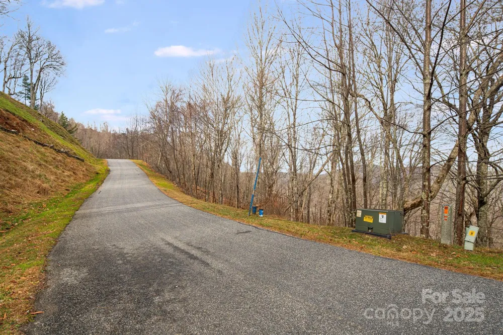 59/61 Running Cedar Drive Mars Hill, NC 28754