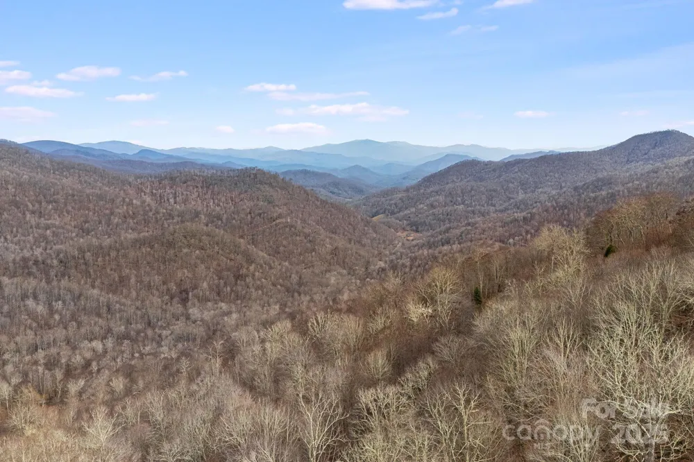 59/61 Running Cedar Drive Mars Hill, NC 28754