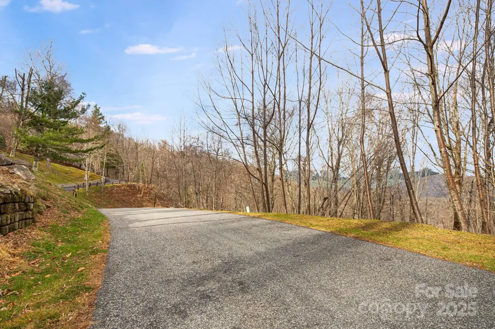 59/61 Running Cedar Drive Mars Hill, NC 28754