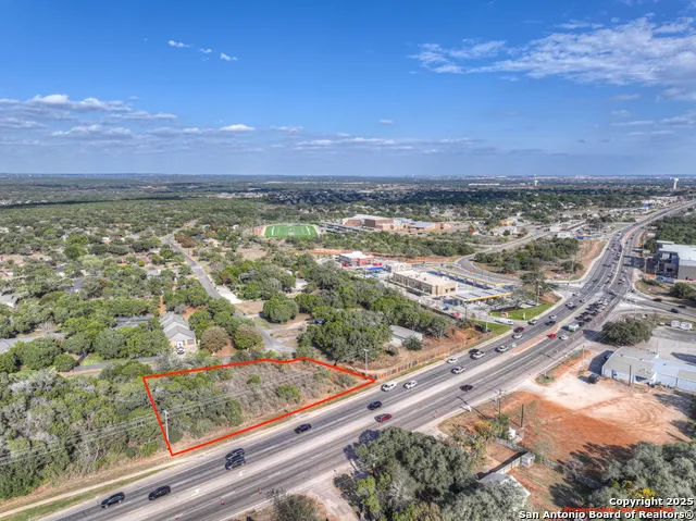 2415 Woodlane New Braunfels, TX 78132