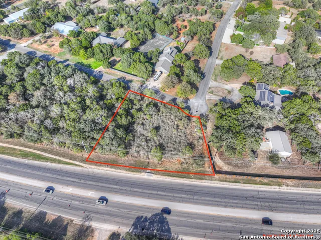 2415 Woodlane New Braunfels, TX 78132