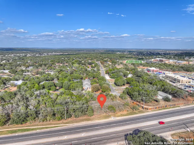 2415 Woodlane New Braunfels, TX 78132