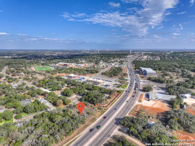 2415 Woodlane New Braunfels, TX 78132