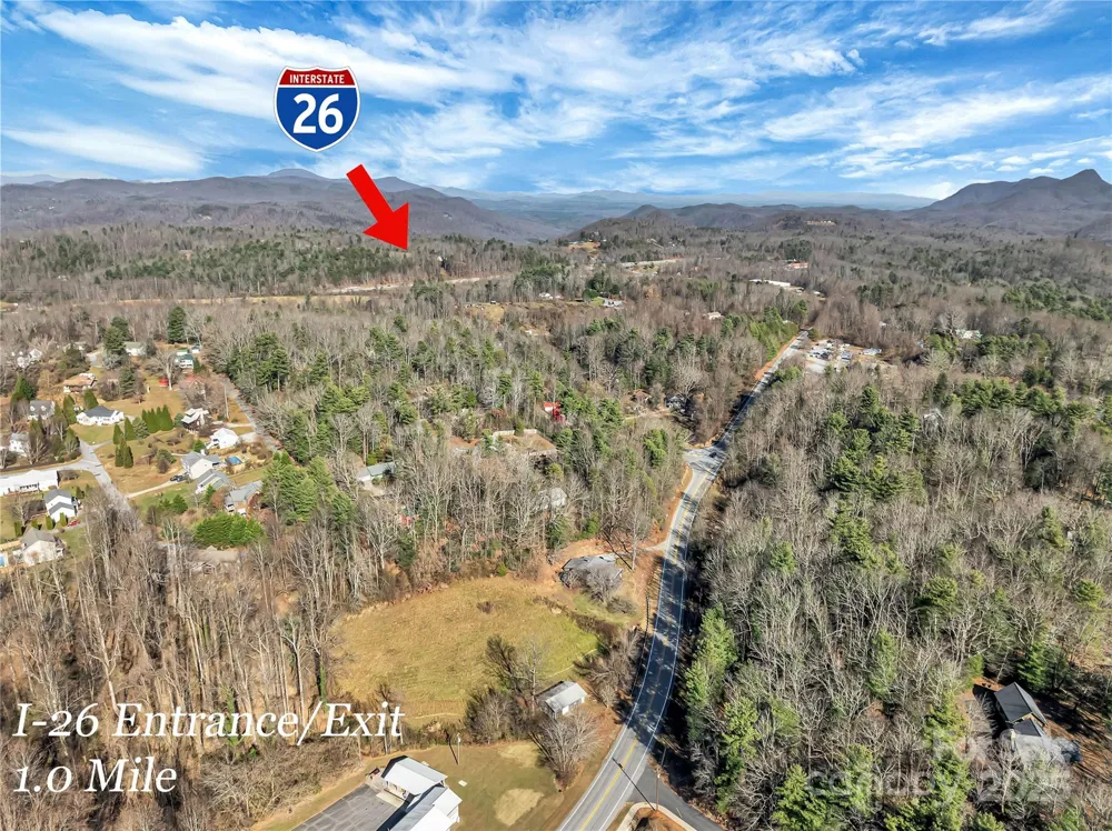 283 Ozone Drive Saluda, NC 28773